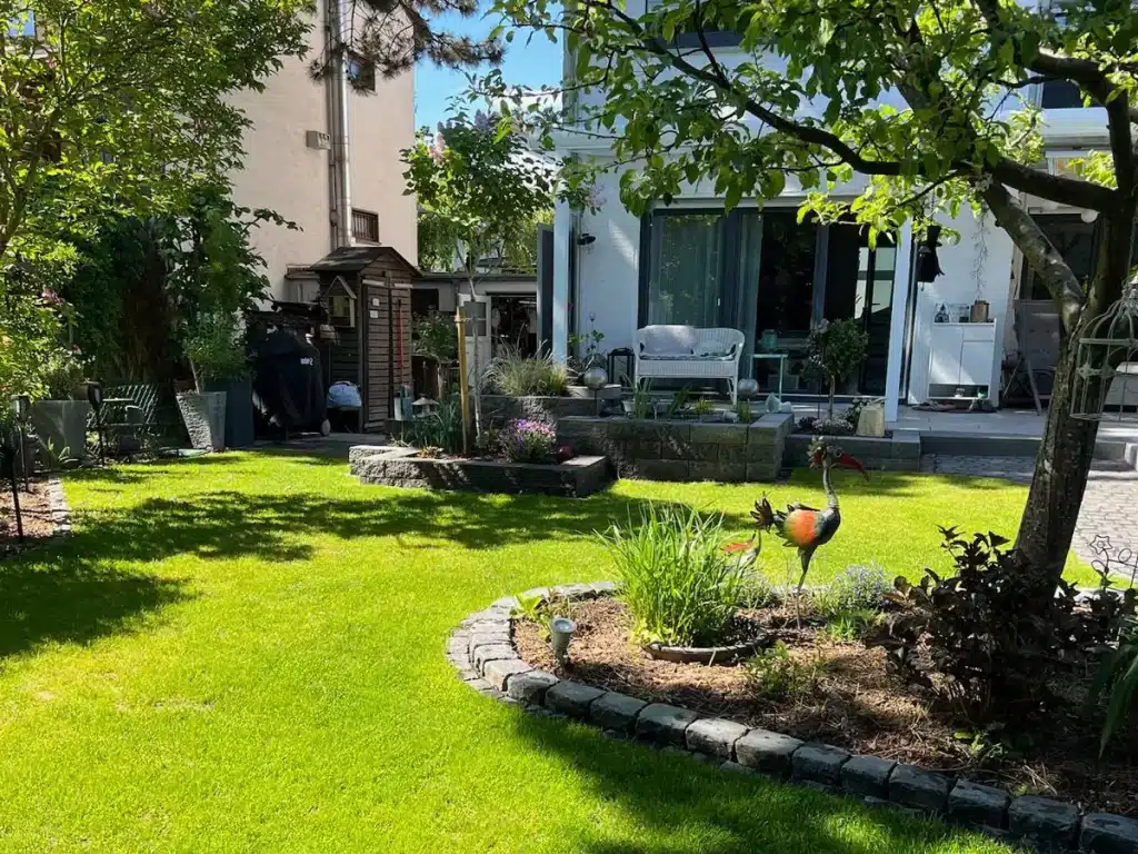 Referenzfoto von Gartenanlage