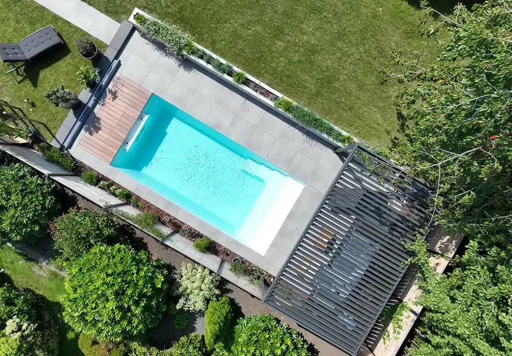 Pool im Hang bauen Beitragsbild
