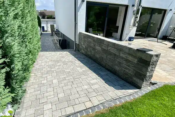 Pflasterbau und Wegebau